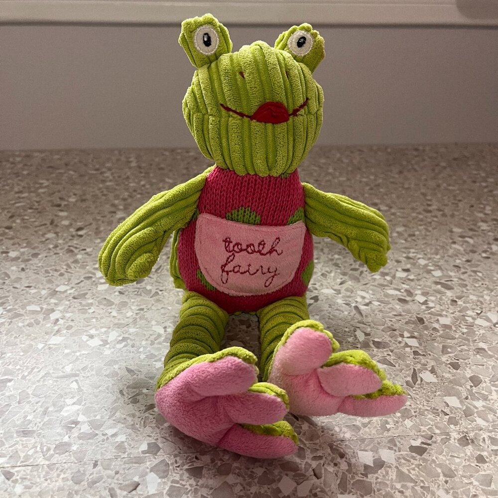 Maison Chic Tooth Fairy Frog Plush Pocket